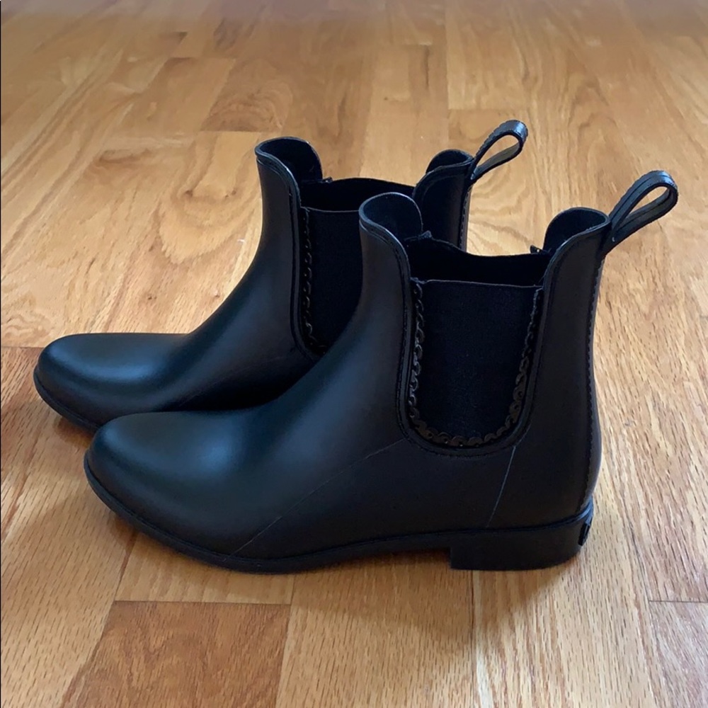 Jack Rogers Black Rubber Rainboot